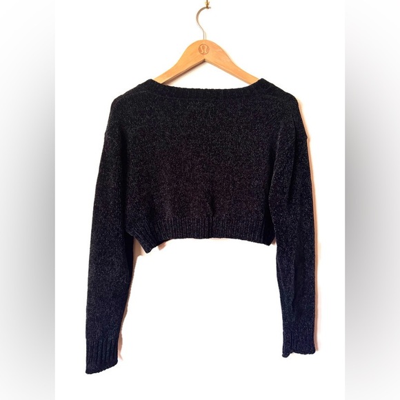 Urban Outfitters Black Cropped Button Front Cardigan Sweater - Picture 3 of 5